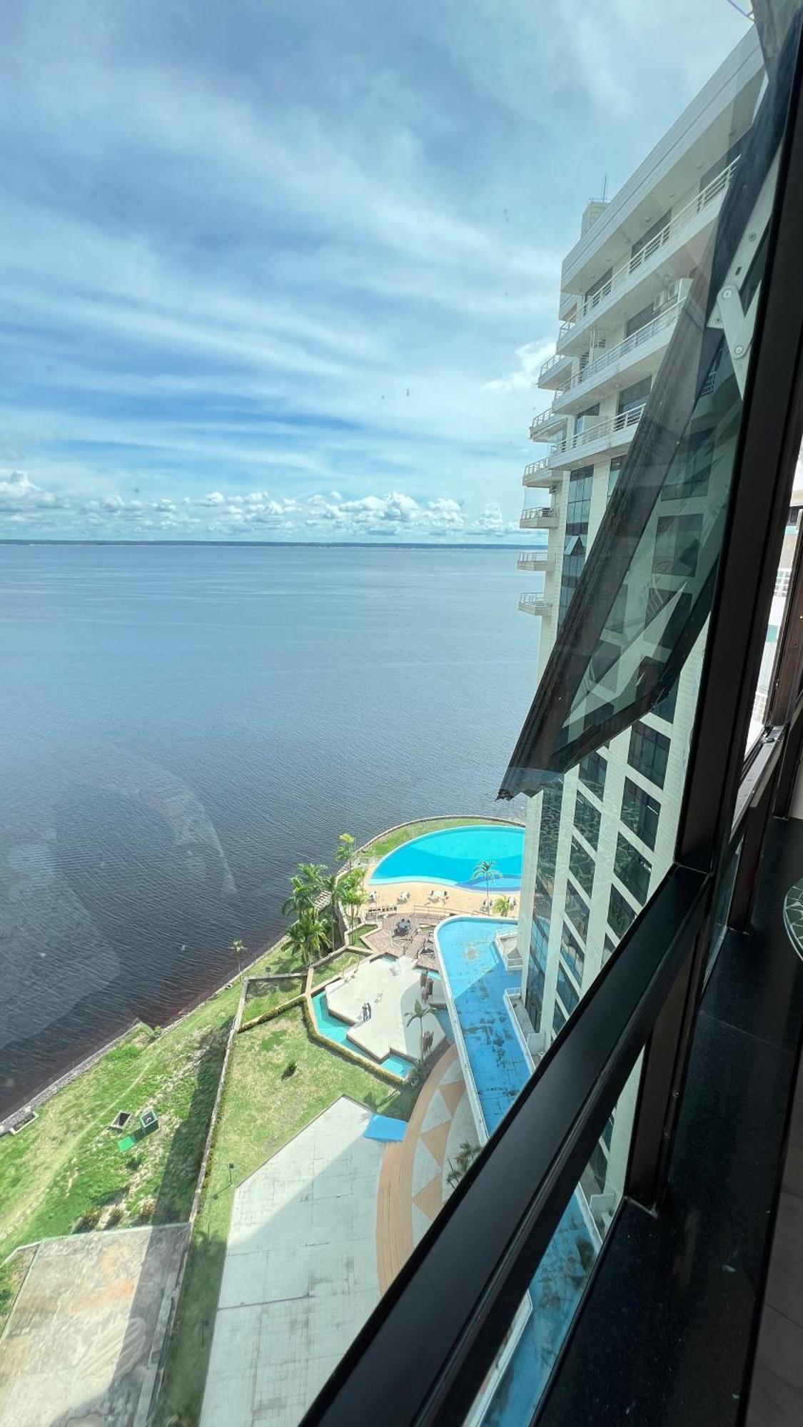 Flat No Condominio Do Edificio Tropical Executive E Residence Com Vista Para O Rio Manaus Exterior photo